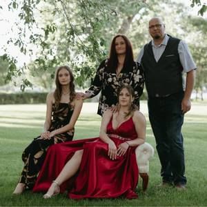 Meet your Posher, Lucija